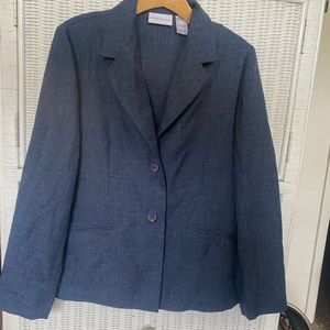 Iighhtweight blue blazer